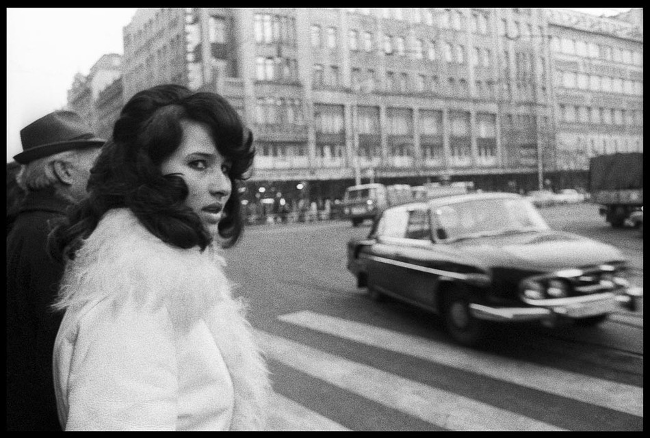 1976 slecna a Tatra 603