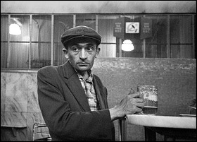 1972 Koruna pan s pivem